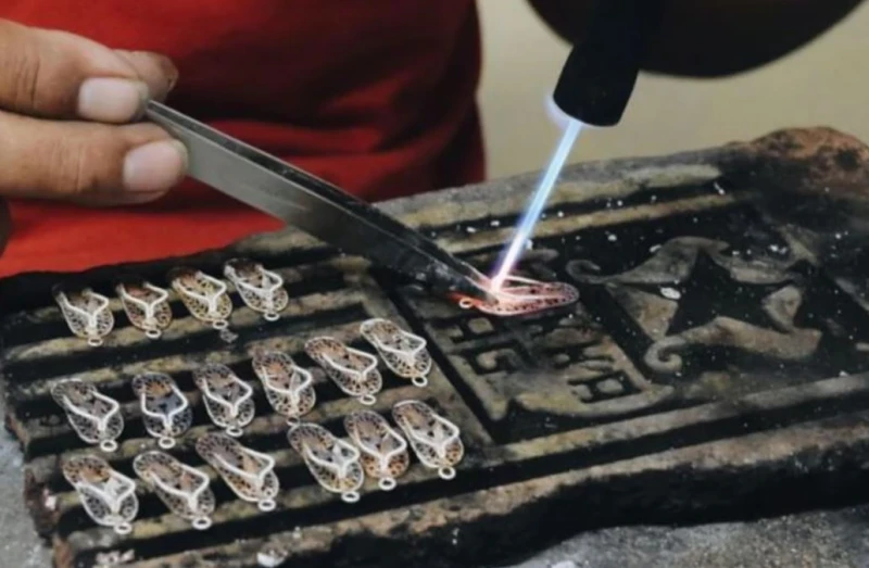 Yogyakarta: Silver Jewelry-Making Course